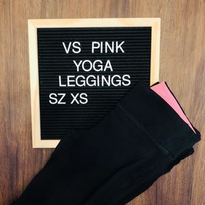 🌸 VS PINK Yoga Leggings!
